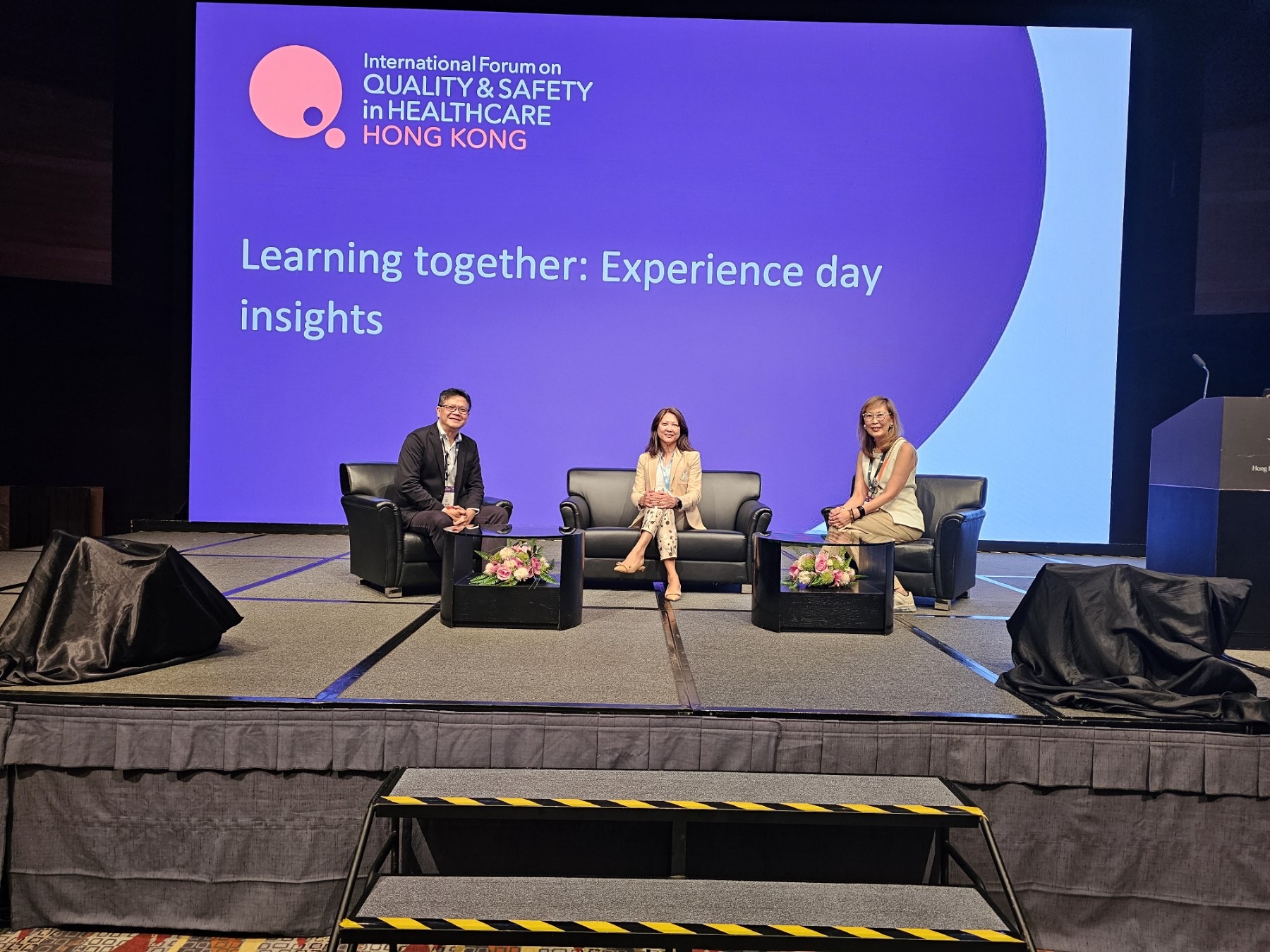 Healthcare leaders sharing experience-day insights at the International Forum on Quality and Safety in Healthcare in Hong Kong